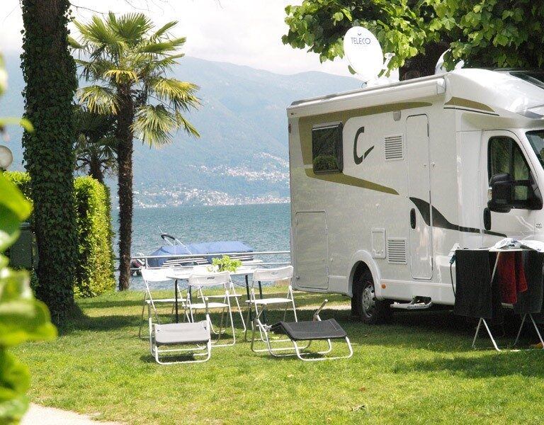 Piazzole al lago